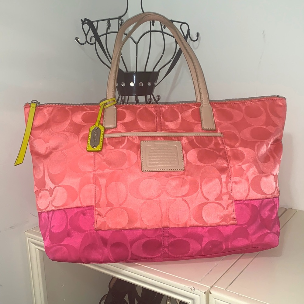 Coach signature 2 toned hot pink & coral tote